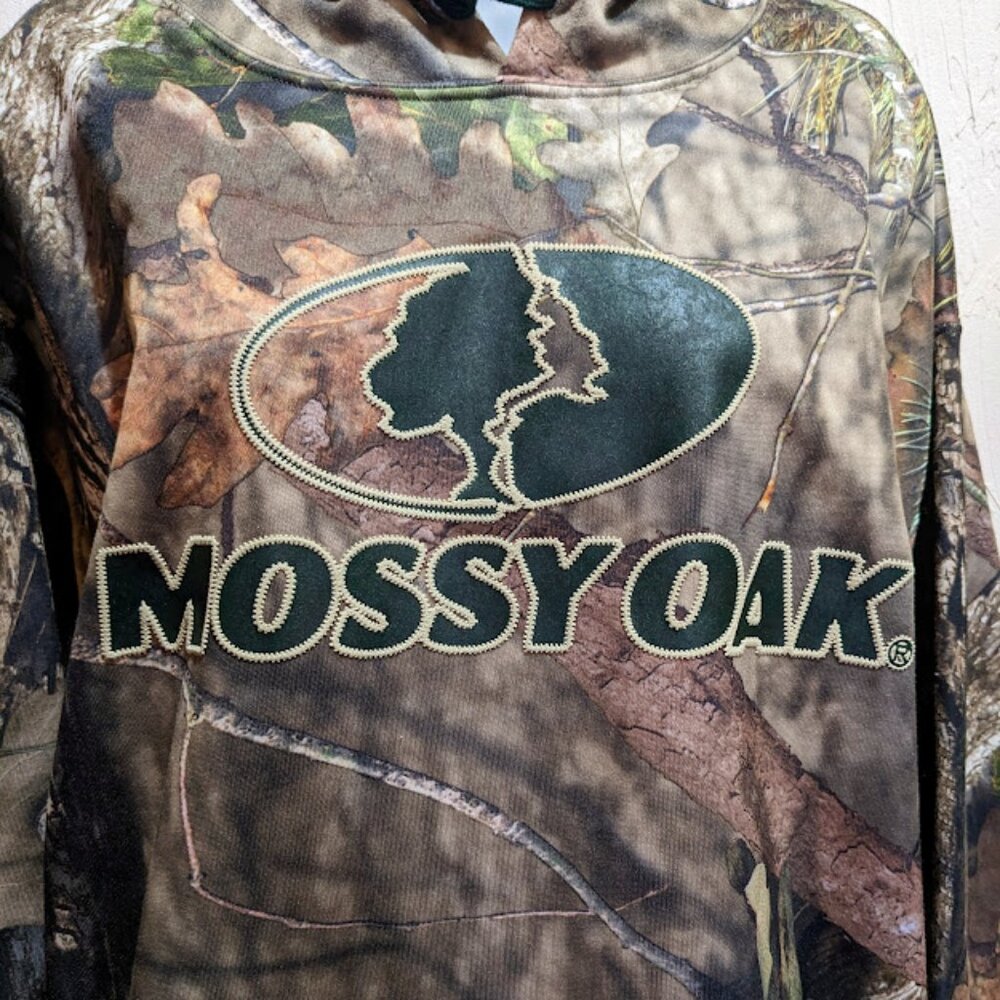 Mossy Oak Logo Mens Hoodie Size L Oversize Green Camo Hunting Sweatshirt Grunge
